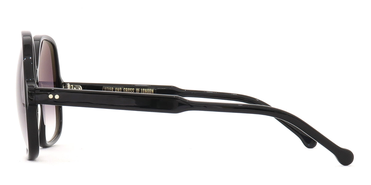 cutler and gross<br>-sun-<br>"0811"<br>color:01