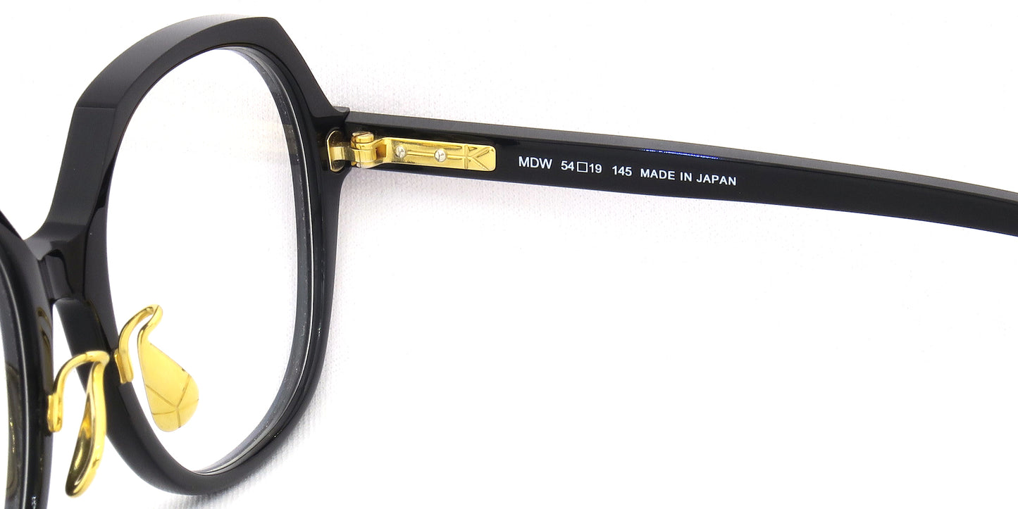 yuichi toyama.<br>-optical-<br>"u-174[mdw]"<br>color: 01